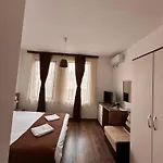 бялата къща Guest house