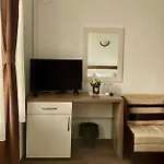 Guest house бялата къща Chakalarovo