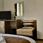 бялата къща Guest house