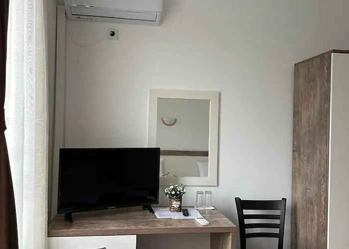 бялата къща Chakalarovo