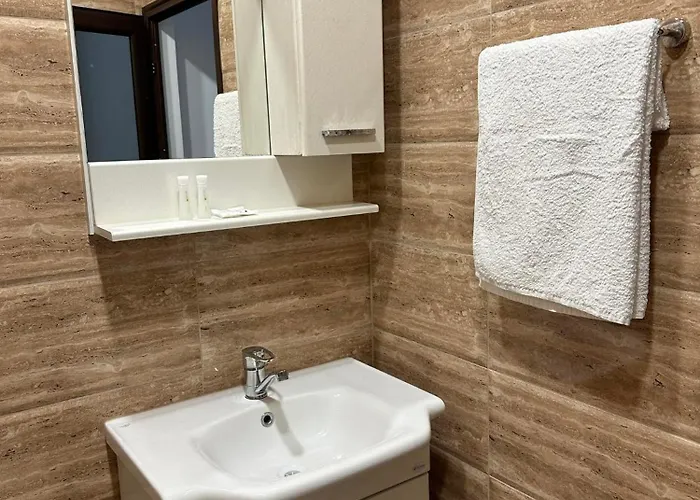 бялата къща 3* Chakalarovo