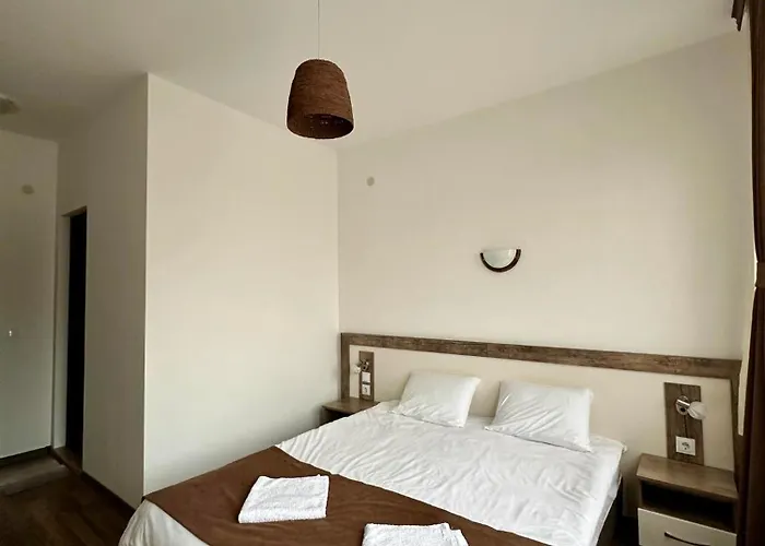 бялата къща Chakalarovo