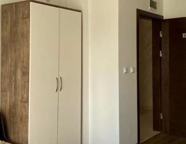 бялата къща Chakalarovo